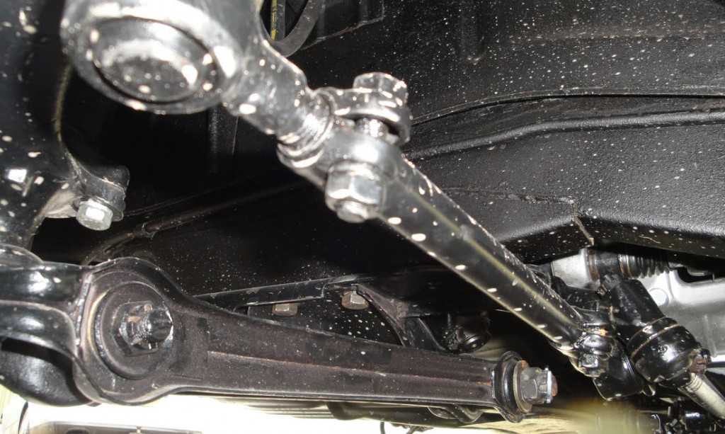 1487664646134-1971-BMW-1800-Saloon_45-underside