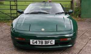 1503075150343-1990-Lotus-Elan-SE-M100_16