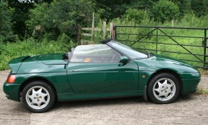 1503075150343-1990-Lotus-Elan-SE-M100_30