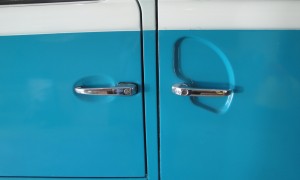 1505559668505-1971-Volkswagen-T2-Camper-Van-Dormobile_17