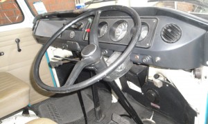 1505559668505-1971-Volkswagen-T2-Camper-Van-Dormobile_31