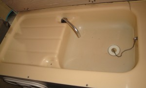 1505559668505-1971-Volkswagen-T2-Camper-Van-Dormobile_36