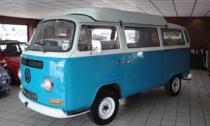 1505559668505-1971-Volkswagen-T2-Camper-Van-Dormobile_4