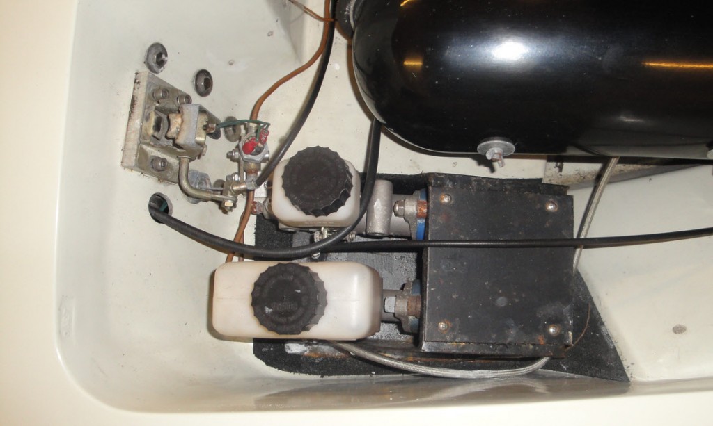1540466251275-1968-Lotus-Elan-Plus-2-Spyder-Zetec_41