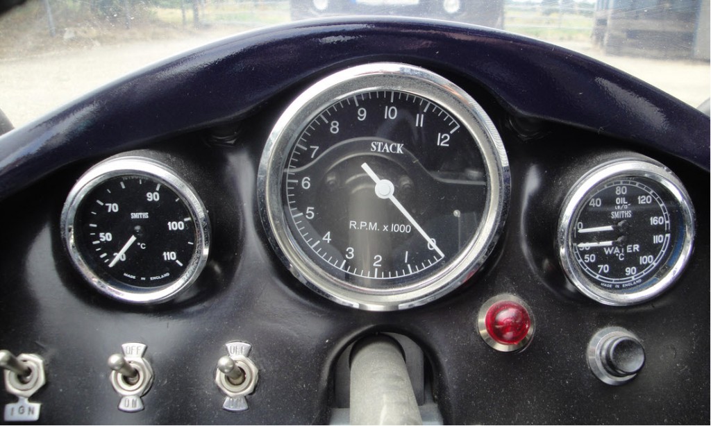 LOT 69 - 1969 CHEVRON FORD B15 FORMULA 3 RACING SINGLE-SEATER_0003_Layer 30